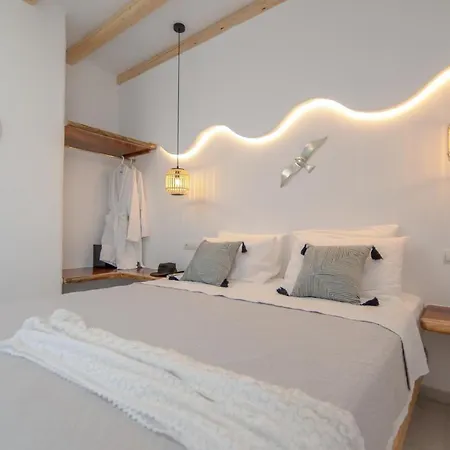 Birikos & Aparthotel