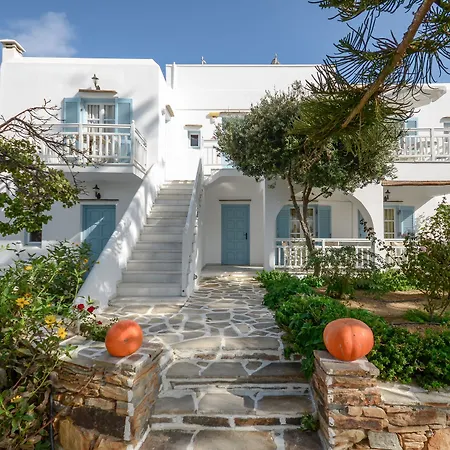 Birikos & Aparthotel Agios Prokopios (Naxos)