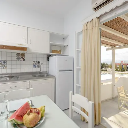 Aparthotel Birikos & Agios Prokopios (Naxos)
