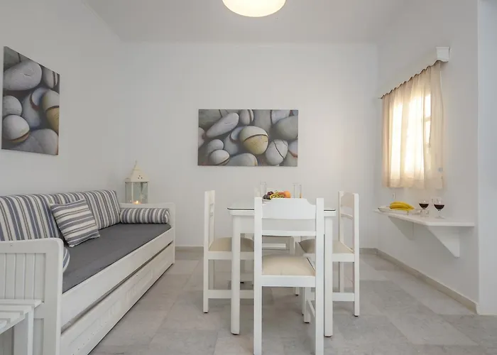 Birikos & Aparthotel Agios Prokopios (Naxos)